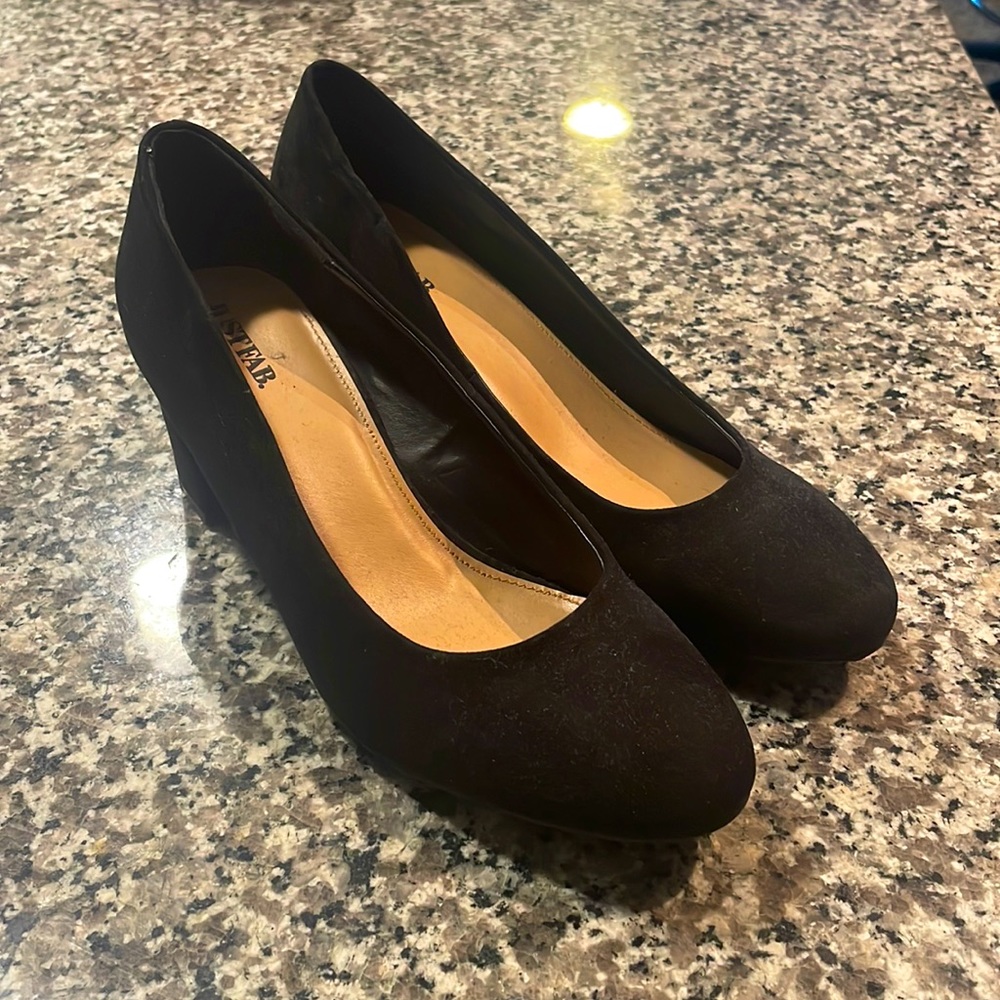 Black Block Heel Pump